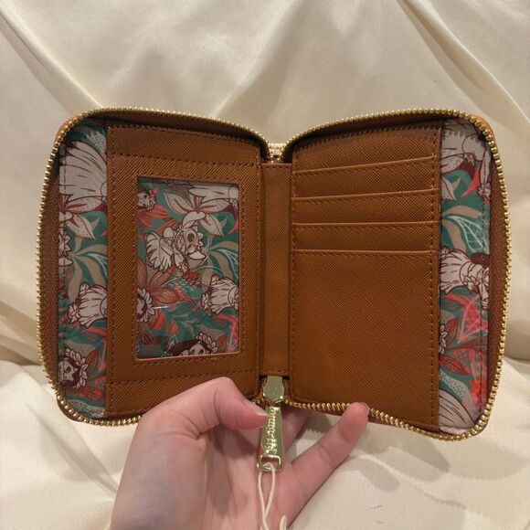 Loungefly X Disney Lilo & Stitch Hula Floral Small Zip Wallet NWT 🌴 - Picture 8 of 8